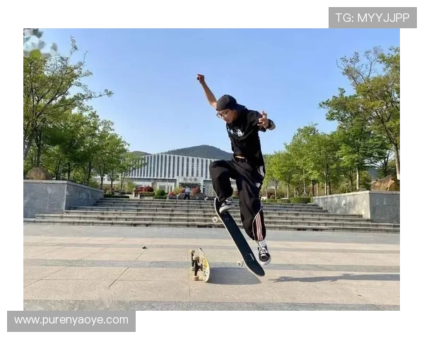 张娜畅谈滑板人生：从初学者到职业选手的心路历程与成长故事