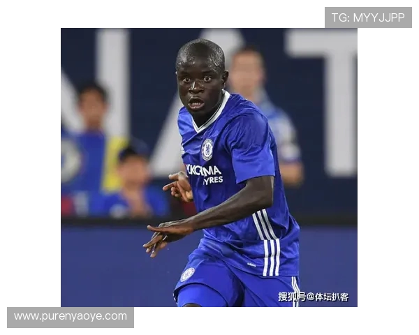 哈维西蒙斯的崛起与未来展望：年轻天才如何改变足球格局